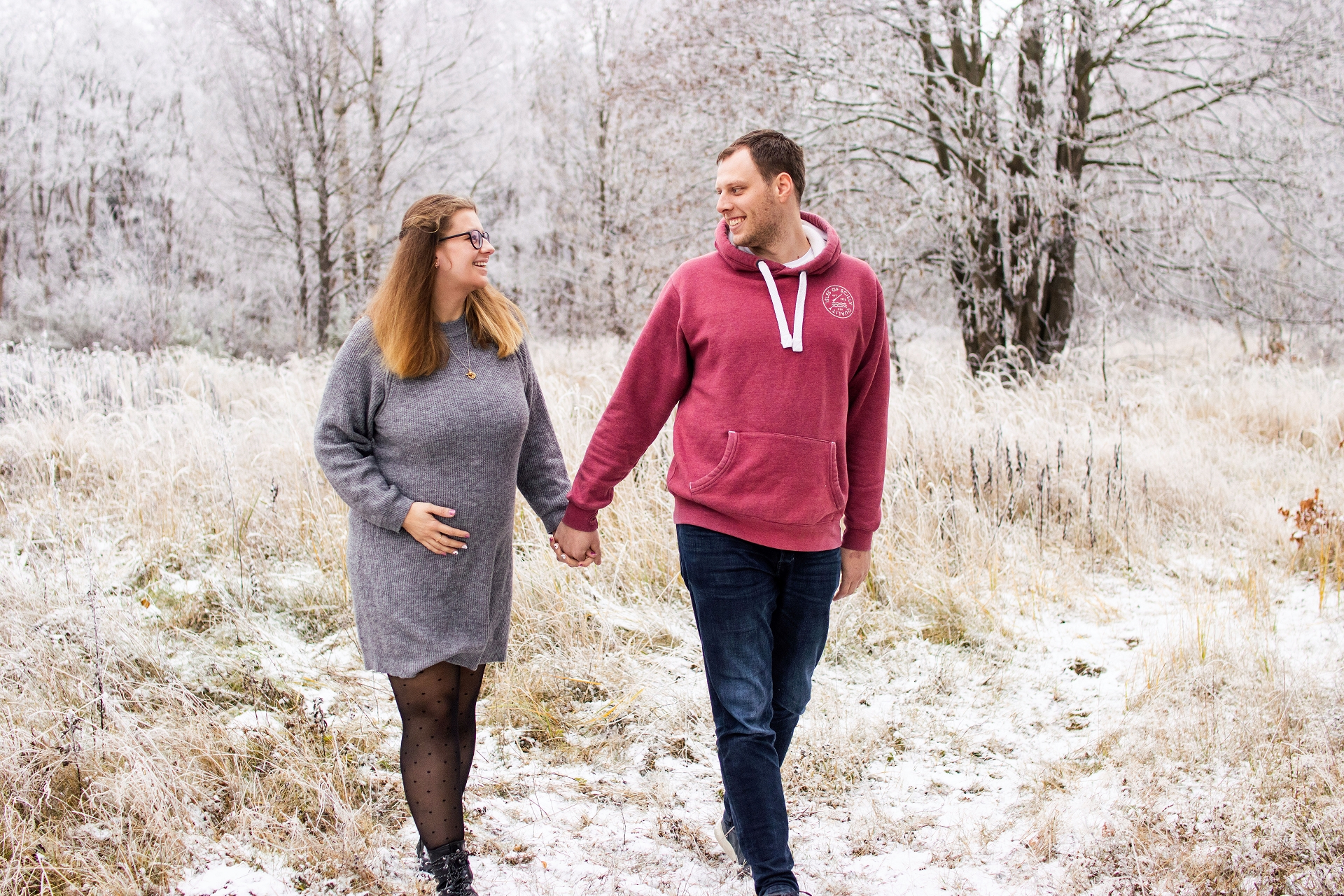 Spaziergang im Winter mit Schnee